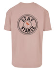oversized T-Shirt von hinten in lightrose mit schwarzem Oversized Stay Stable und Flamingo Print